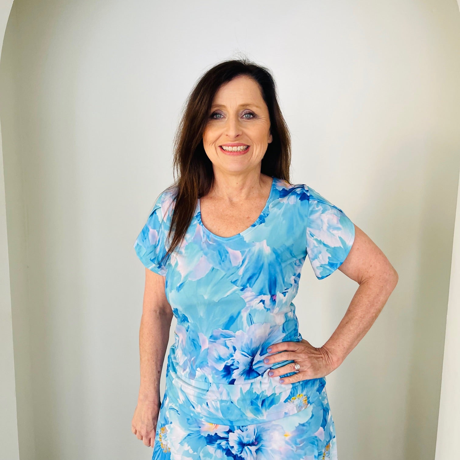 Blue floral, round neckline, short cross over sleeve top.