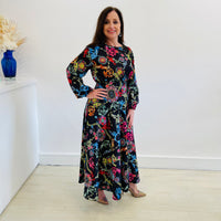 Silly long aline in a Versace print in bright bold colours! Stunning! Flat wastband with invisible side zipper. True Reflections Clothing Gymea 