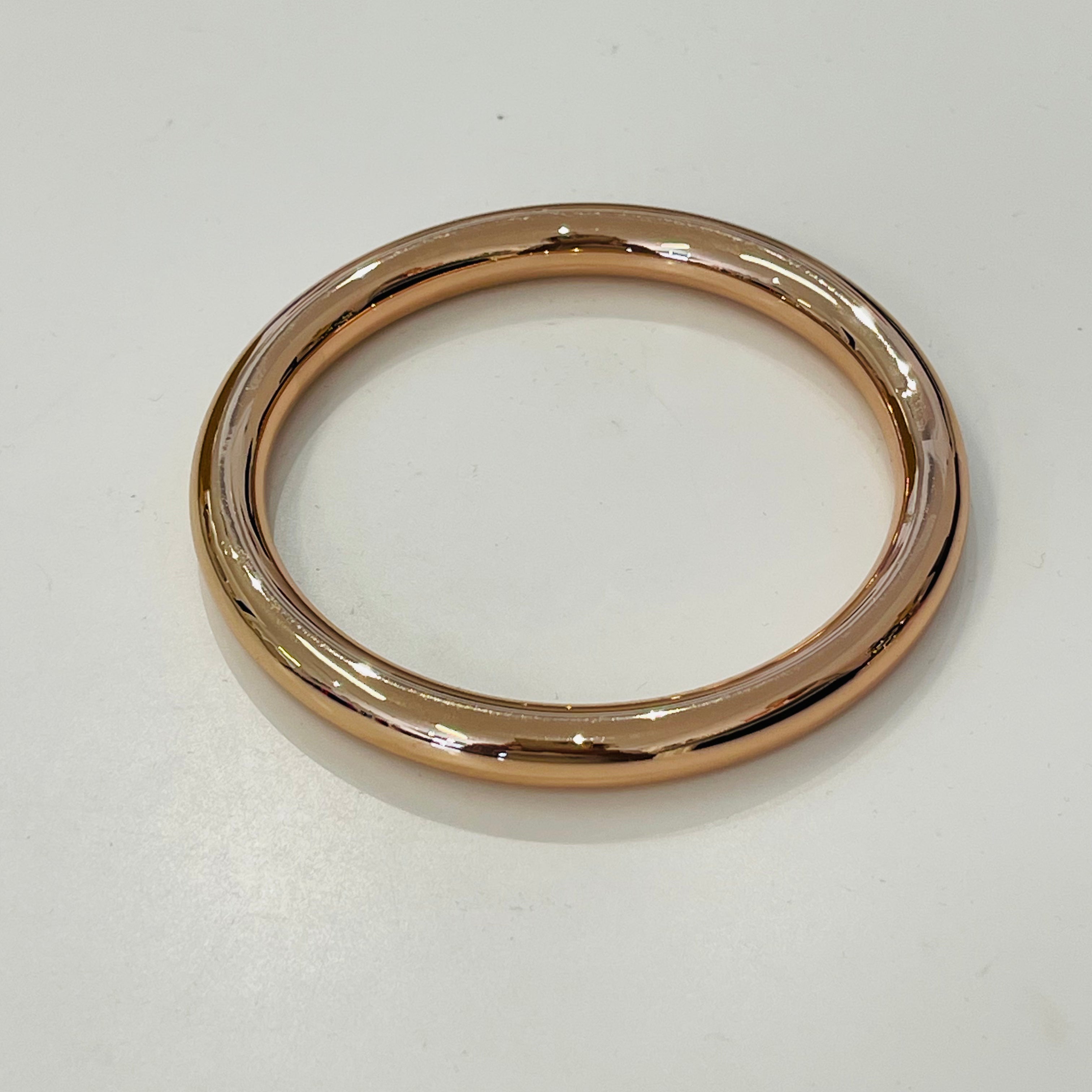 Medium Round Bracelet