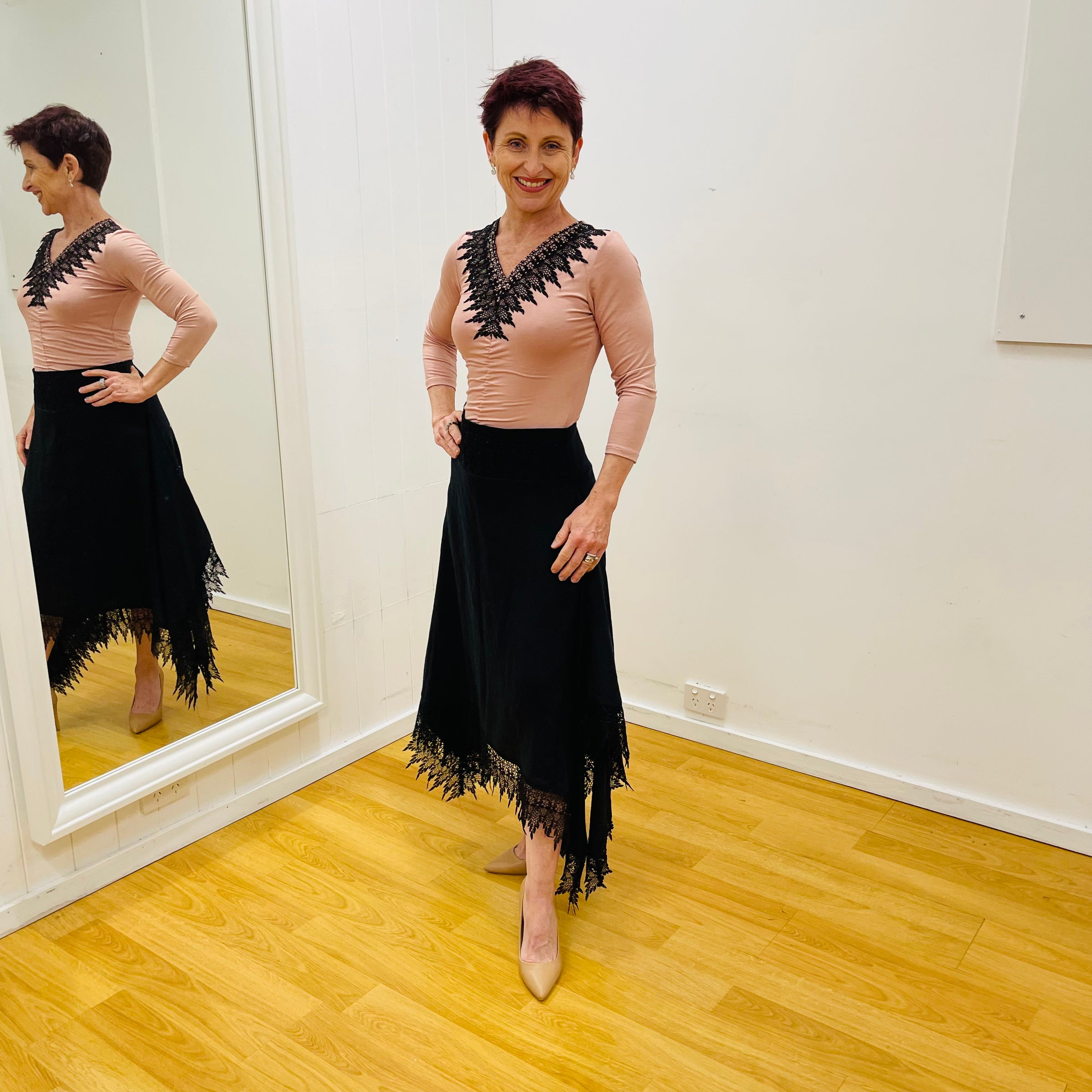 Black midi skirt occasion hot sale